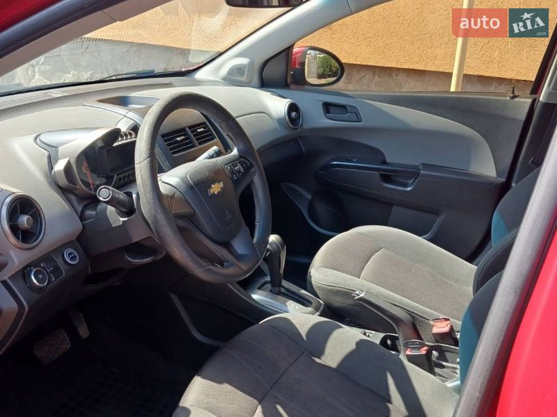 Седан Chevrolet Aveo 2013 в Кицмани