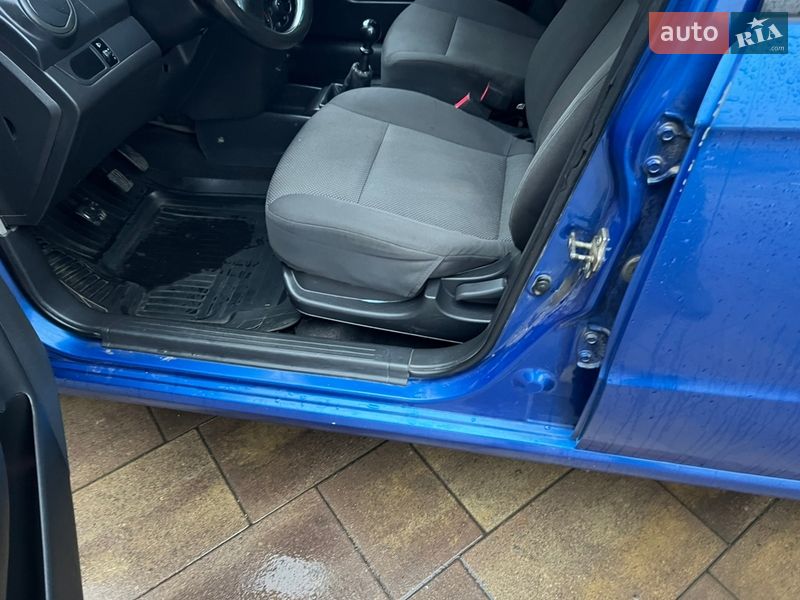 Седан Chevrolet Aveo 2007 в Києві