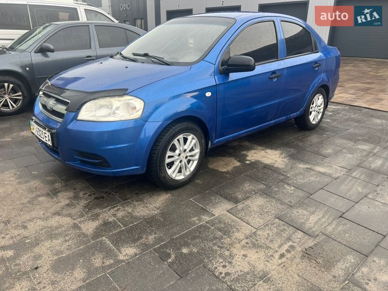Седан Chevrolet Aveo 2007 в Києві