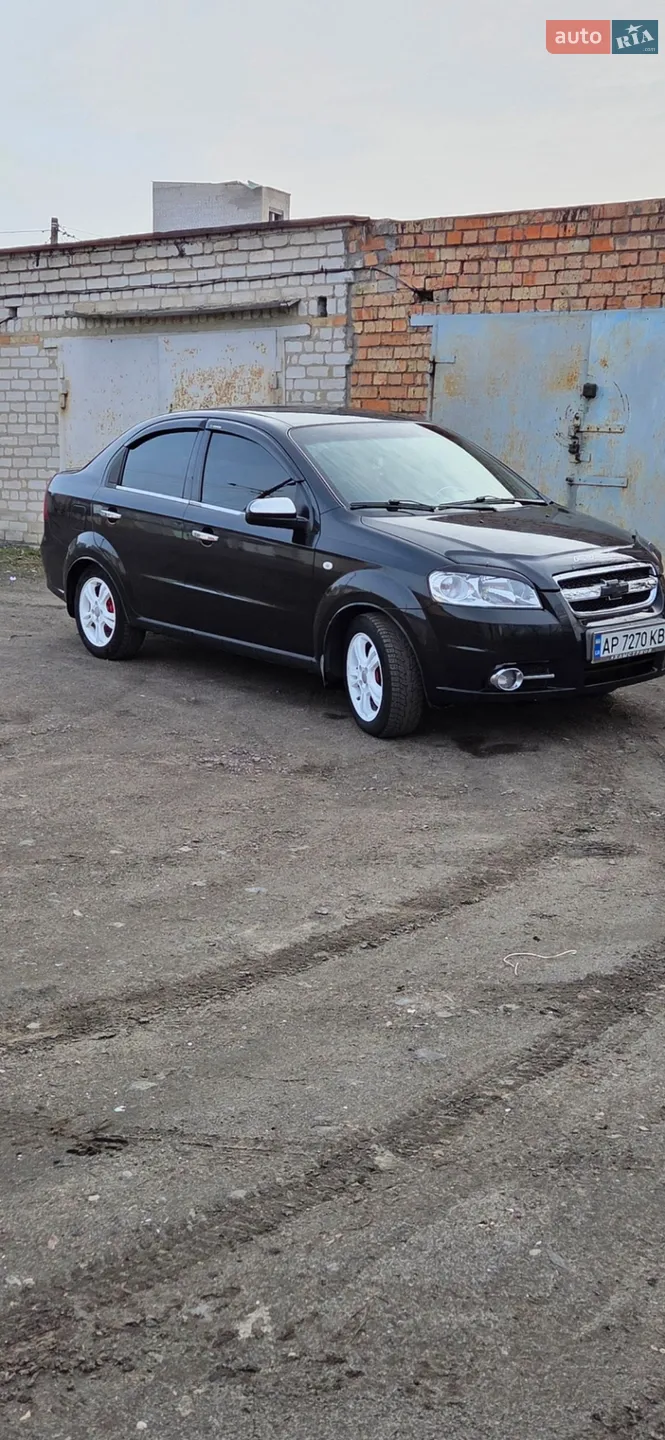 2012 Chevrolet Aveo - фото 1