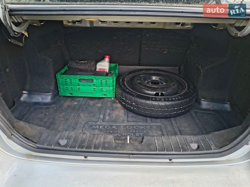 Седан Chevrolet Aveo 2008 в Нетішині