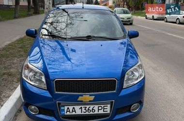 Хетчбек Chevrolet Aveo 2011 в Києві