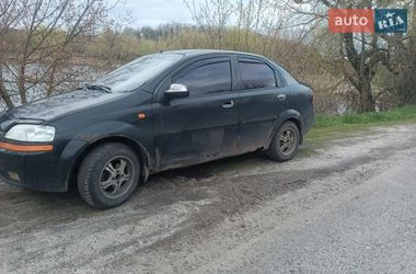 Седан Chevrolet Aveo 2004 в Люботині