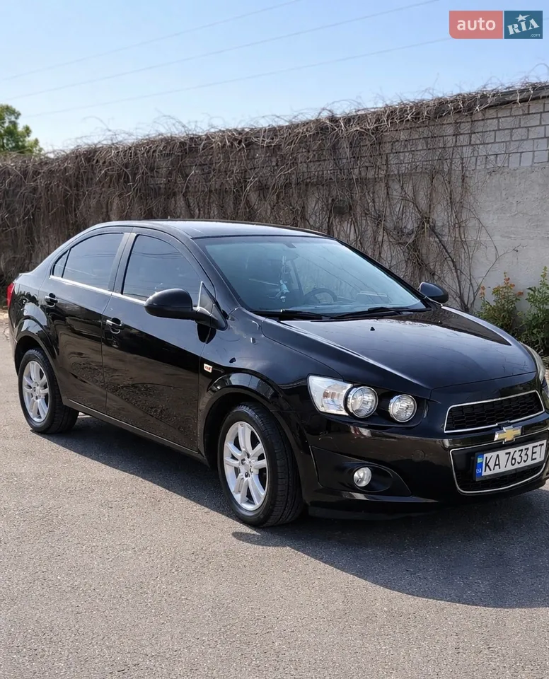 2013 Chevrolet Aveo - мініатюра 19