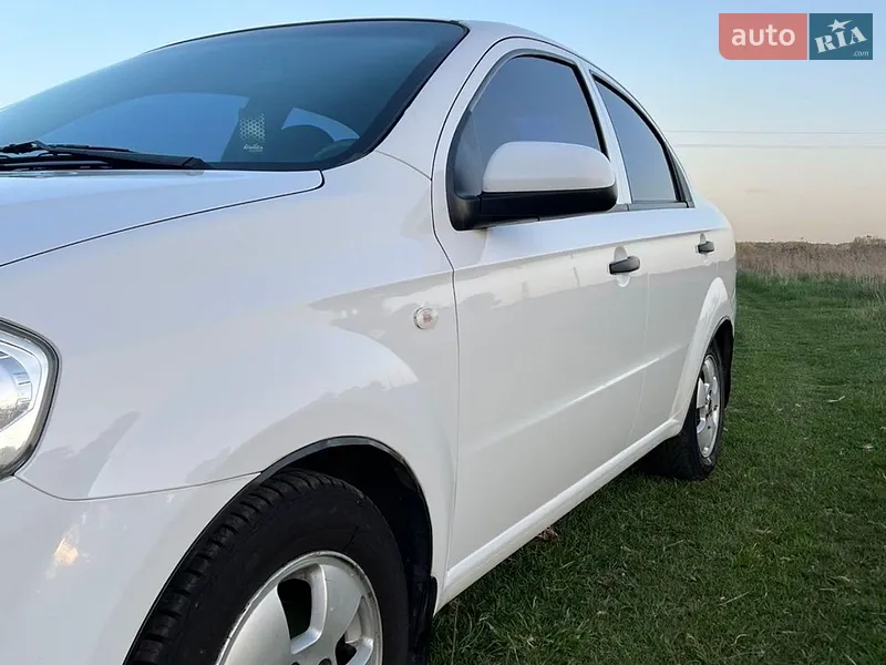 Chevrolet Aveo 2011