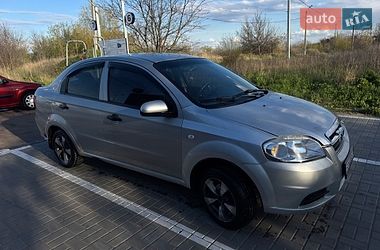 Седан Chevrolet Aveo 2006 в Харькове