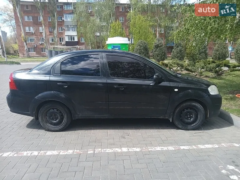 Chevrolet Aveo 2008 VIN Y6DSF69YE8W002733 фото оголошення 4 з 41