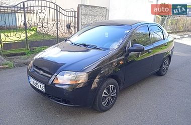Седан Chevrolet Aveo 2005 в Стрию