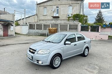 Седан Chevrolet Aveo 2008 в Николаеве