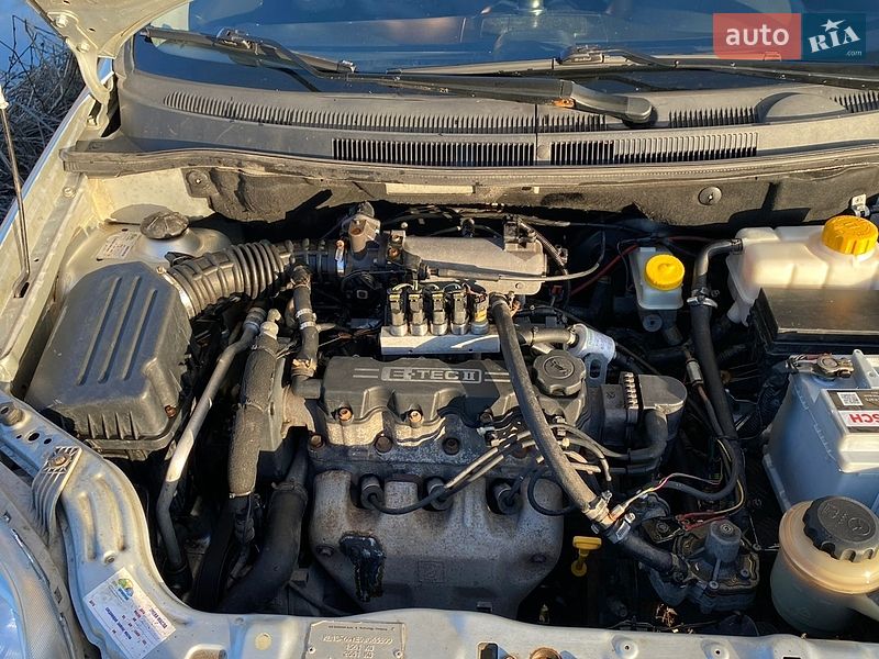 Седан Chevrolet Aveo 2009 в Киеве