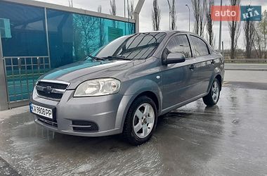 Седан Chevrolet Aveo 2006 в Киеве