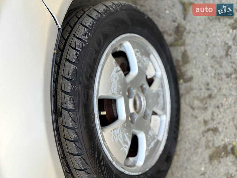 Седан Chevrolet Aveo 2005 в Одессе