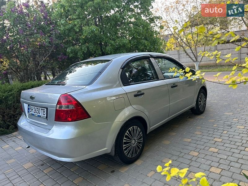 Седан Chevrolet Aveo 2008 в Одессе