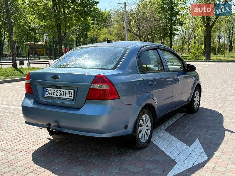 Седан Chevrolet Aveo 2008 в Кропивницком