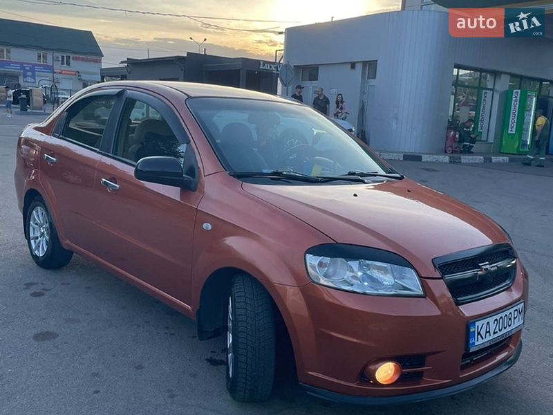 Седан Chevrolet Aveo 2007 в Коростене