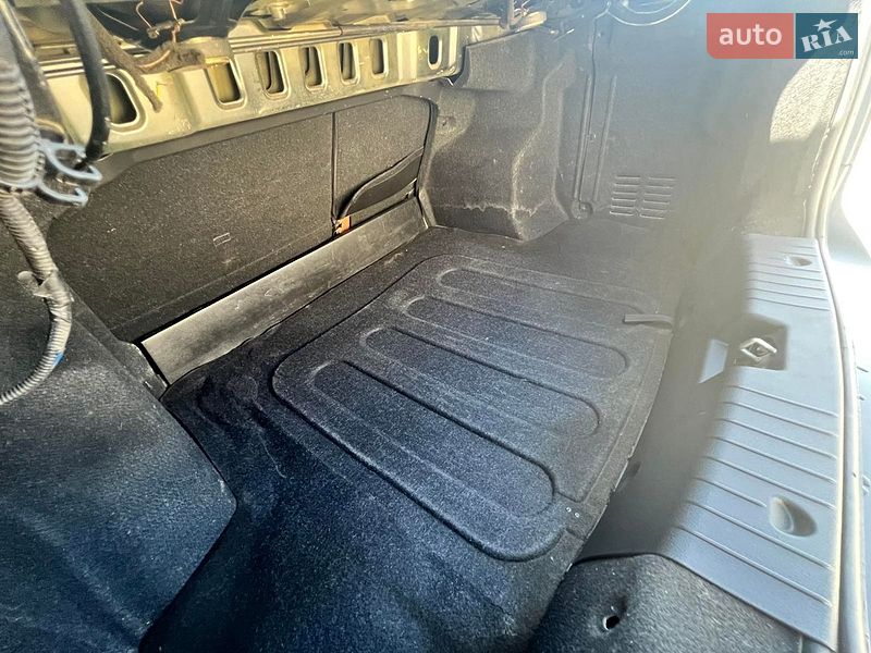 Седан Chevrolet Aveo 2010 в Києві