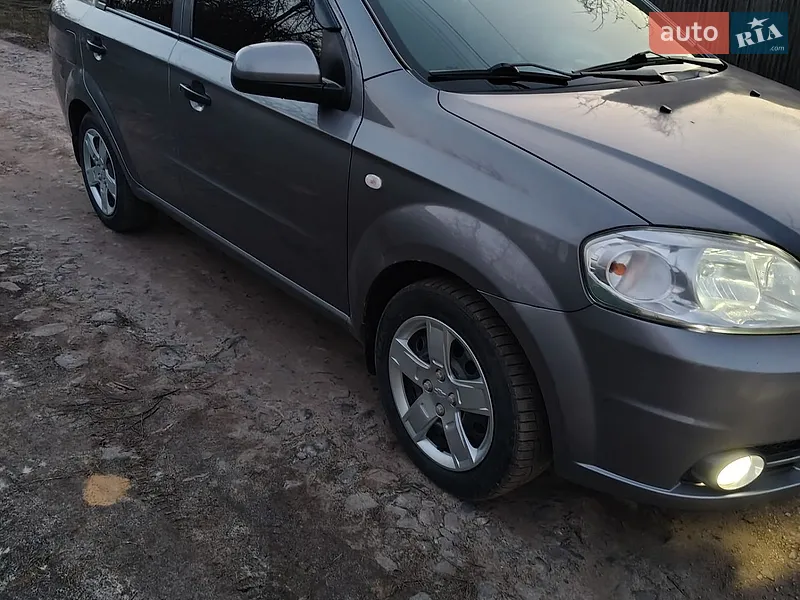 Chevrolet Aveo 2011 VIN KL1SF69YEBB199492 фото оголошення 2 з 41