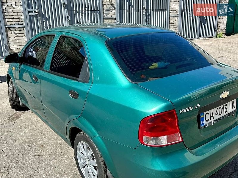 Седан Chevrolet Aveo 2004 в Черкассах