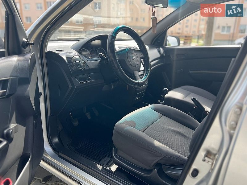 Седан Chevrolet Aveo 2007 в Жовкве