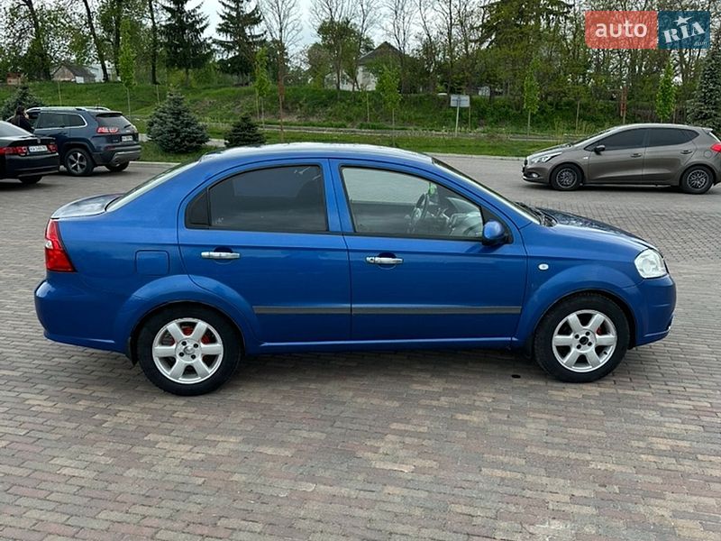 Седан Chevrolet Aveo 2007 в Попельне