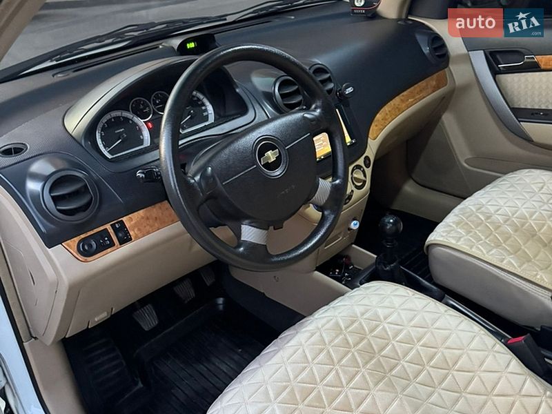 Седан Chevrolet Aveo 2007 в Тернополе