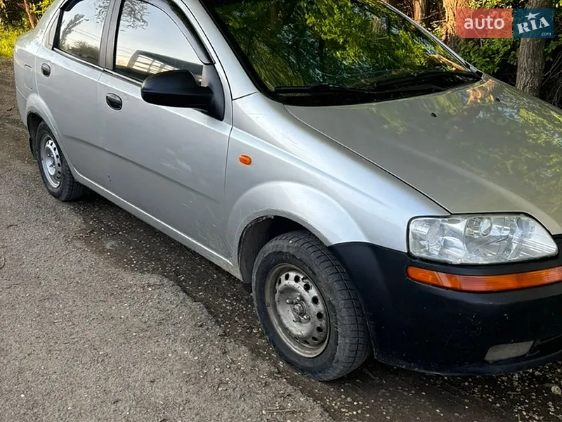 Chevrolet Aveo 2005