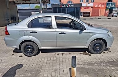 Седан Chevrolet Aveo 2007 в Миргороді