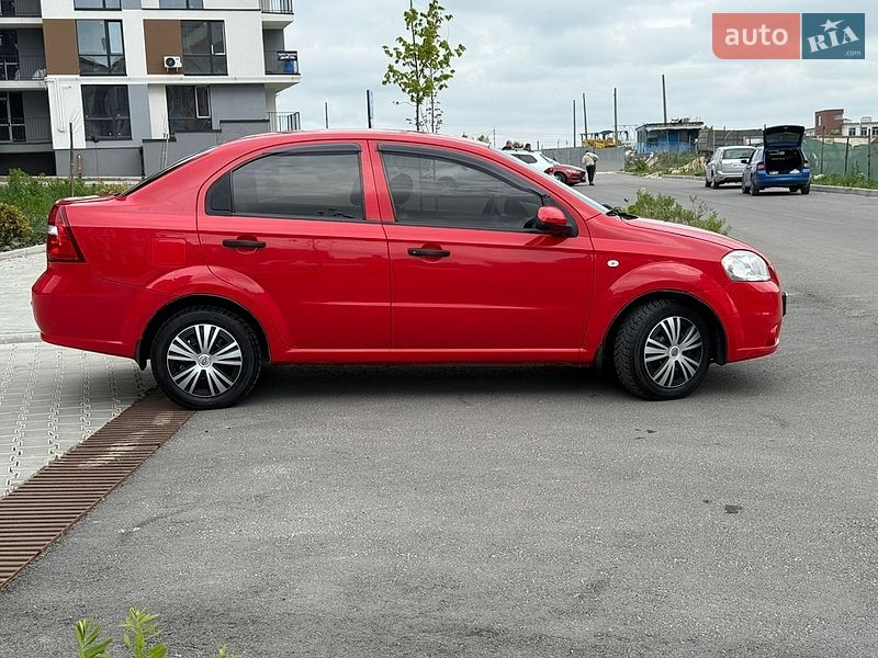 Седан Chevrolet Aveo 2008 в Тернополе