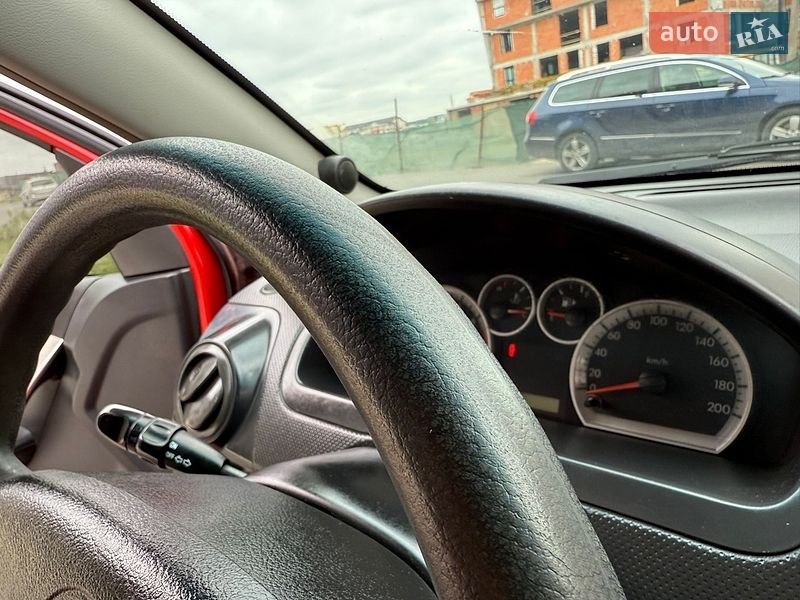 Седан Chevrolet Aveo 2008 в Тернополе