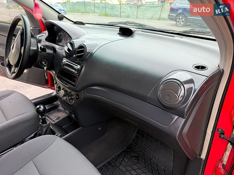 Седан Chevrolet Aveo 2008 в Тернополе