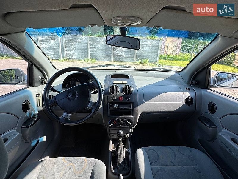 Седан Chevrolet Aveo 2005 в Каменке