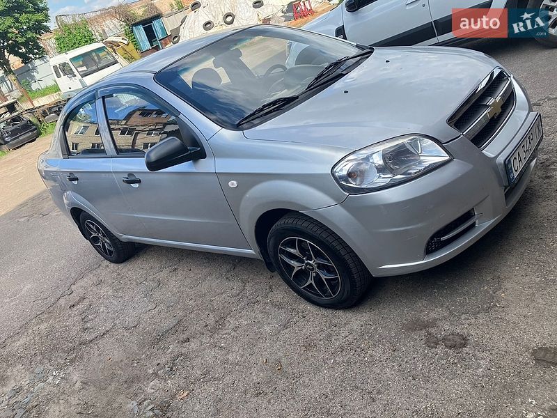 2008 Chevrolet Aveo, VIN Y6DSF69YE8W008055:plate — фото 1 (autoria)