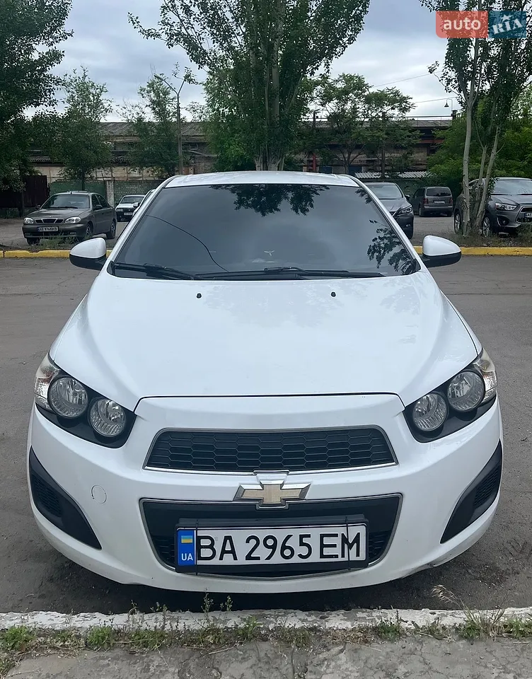 2013 Chevrolet Aveo - мініатюра 18