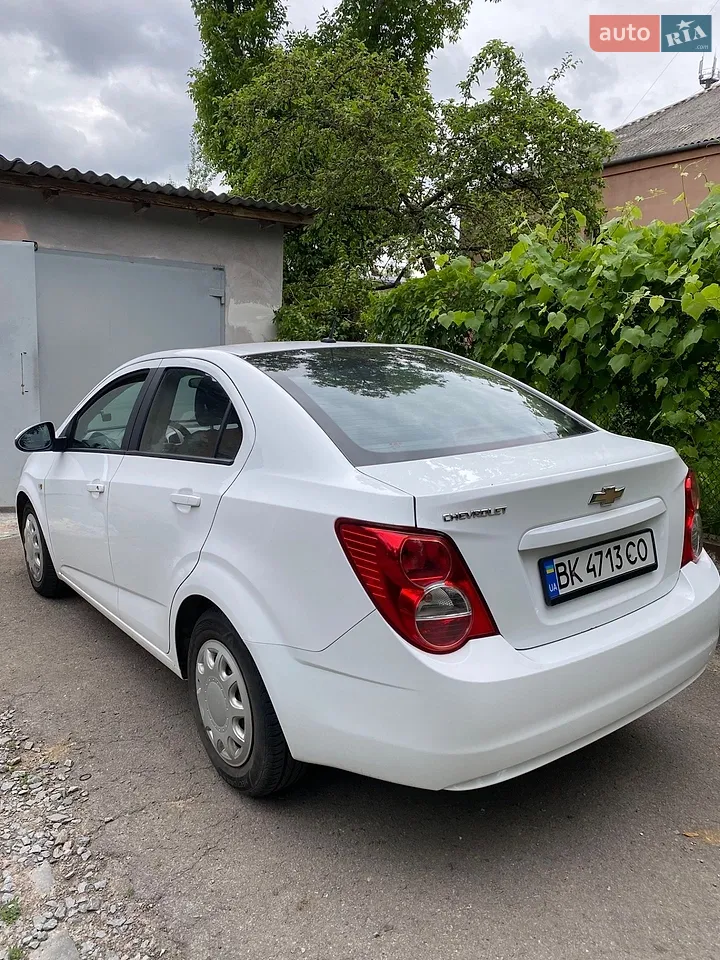 2012 Chevrolet Aveo - мініатюра 16