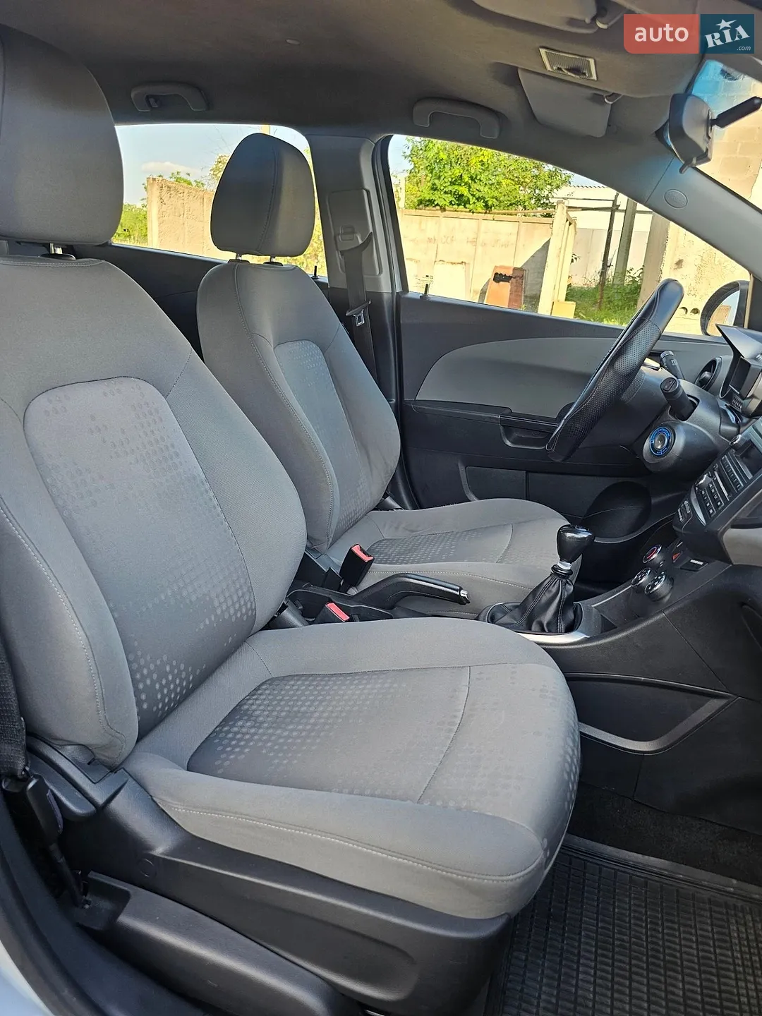 2011 Chevrolet Aveo - мініатюра 25