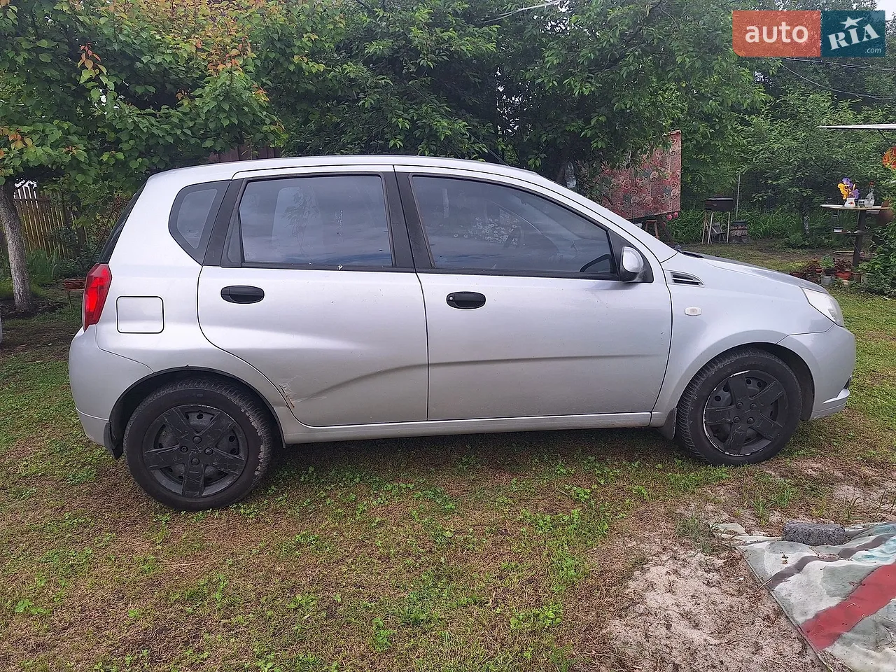 2010 Chevrolet Aveo - мініатюра 7