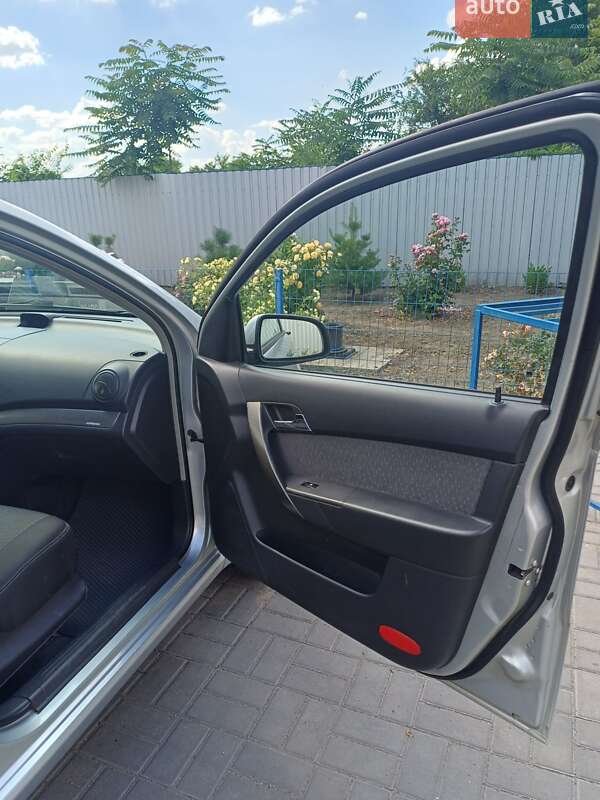 Седан Chevrolet Aveo 2008 в Запорожье