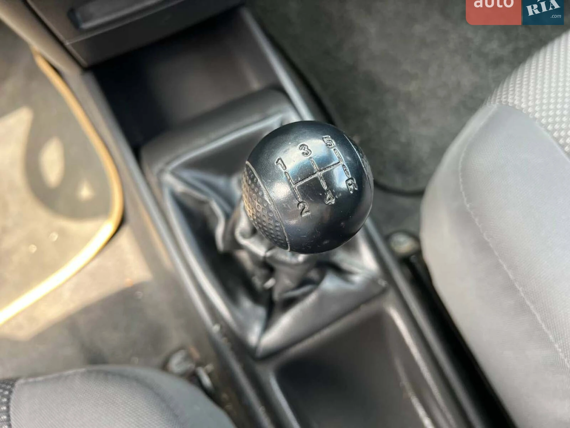 2010 Chevrolet Aveo - мініатюра 27