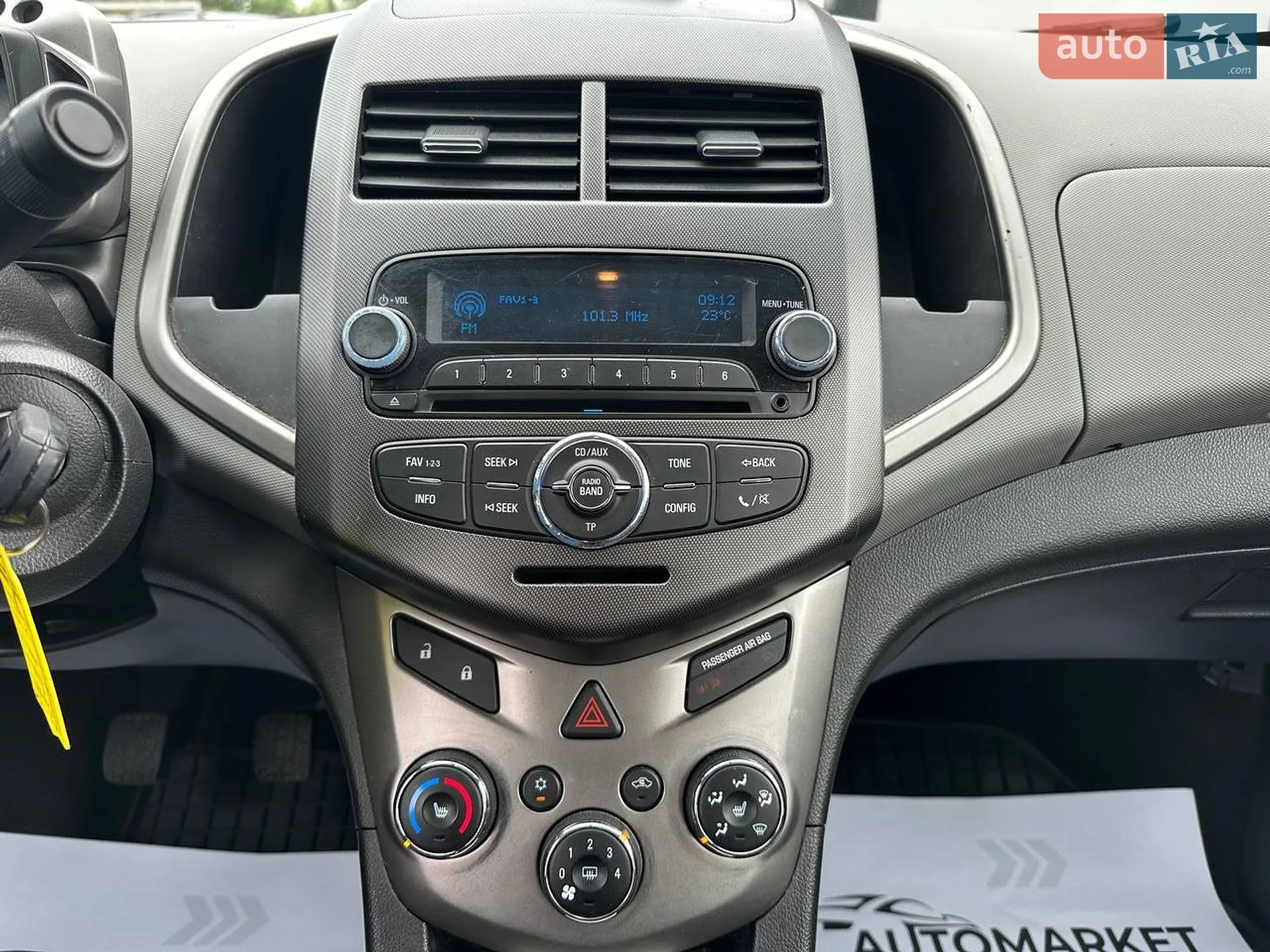 2011 Chevrolet Aveo - мініатюра 9