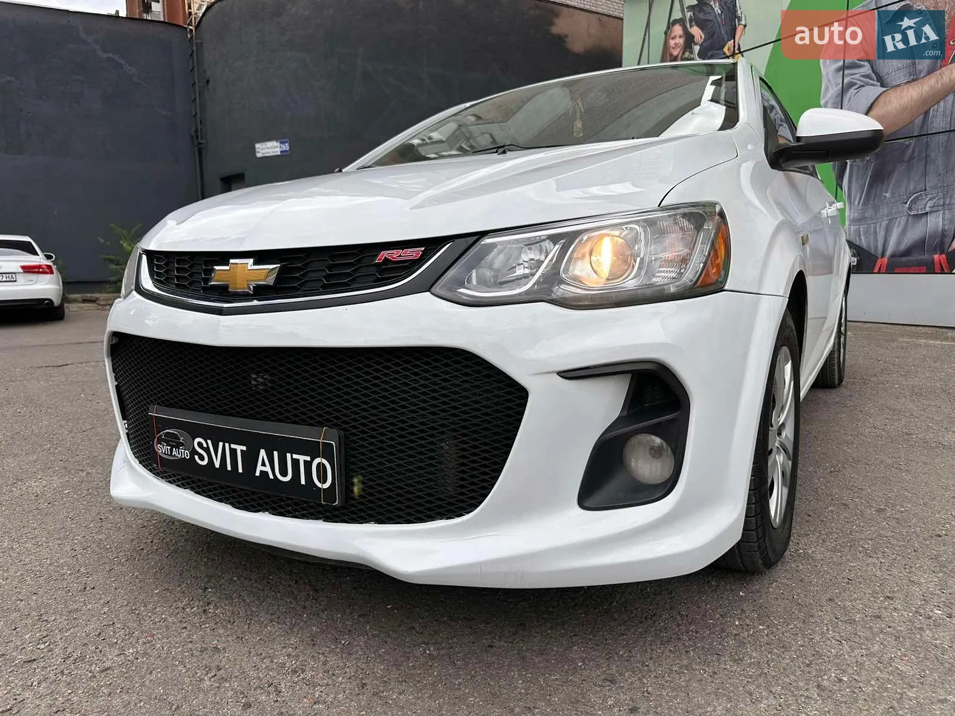 2016 Chevrolet Aveo - мініатюра 2