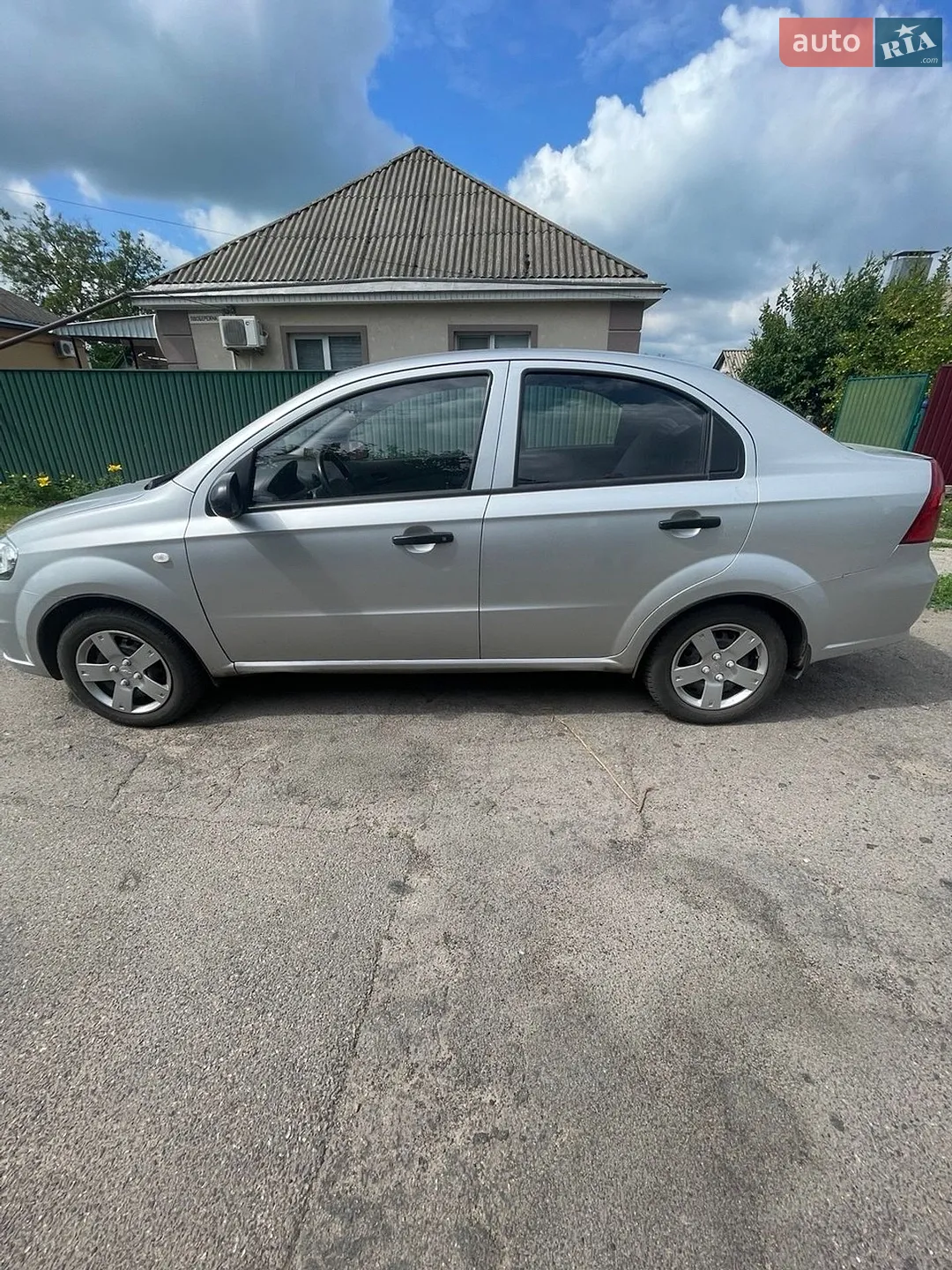 2011 Chevrolet Aveo - мініатюра 3