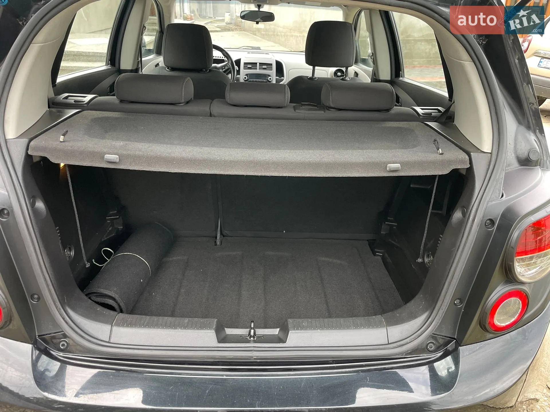 2012 Chevrolet Aveo - мініатюра 10