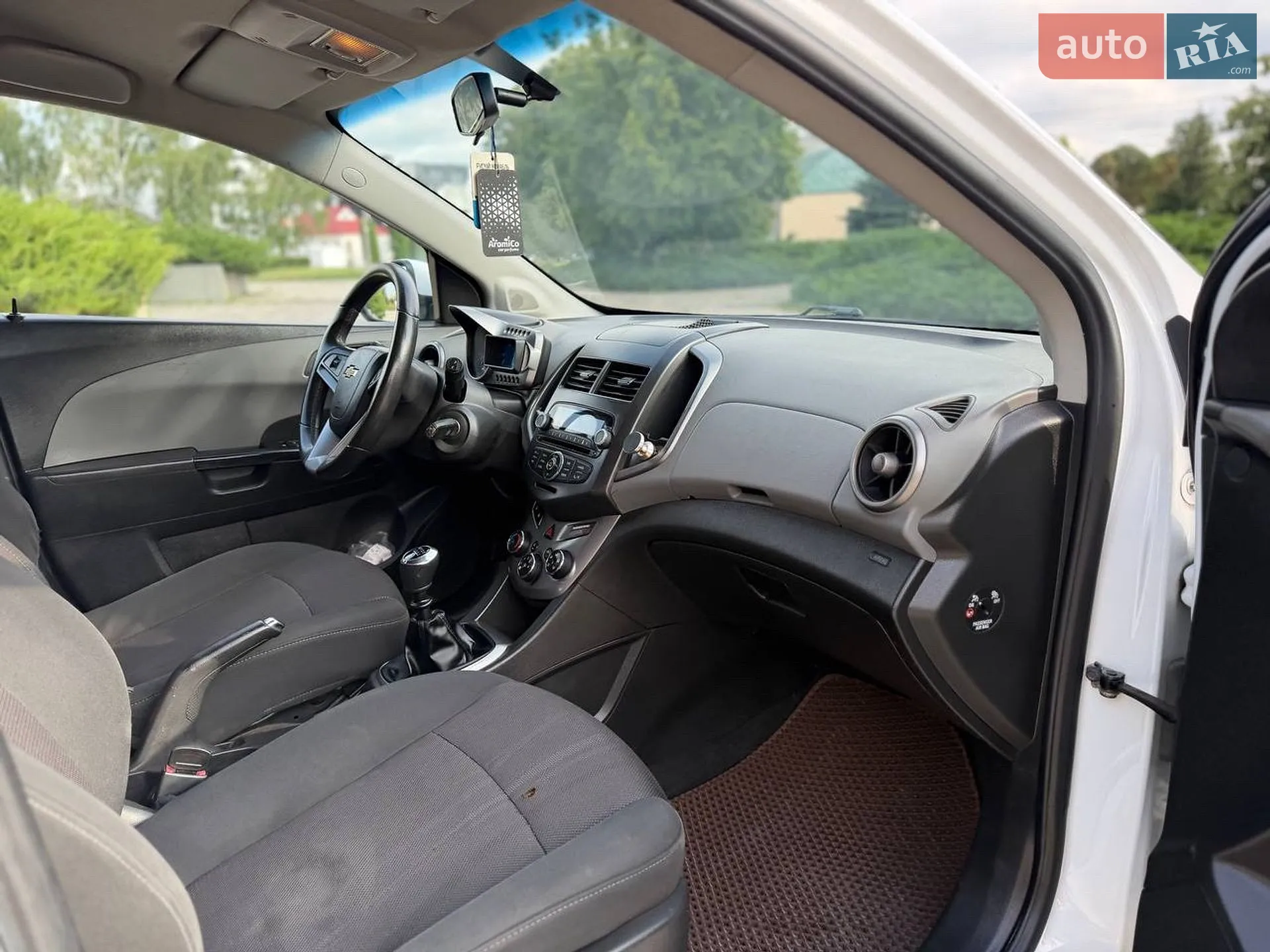 2013 Chevrolet Aveo - мініатюра 35