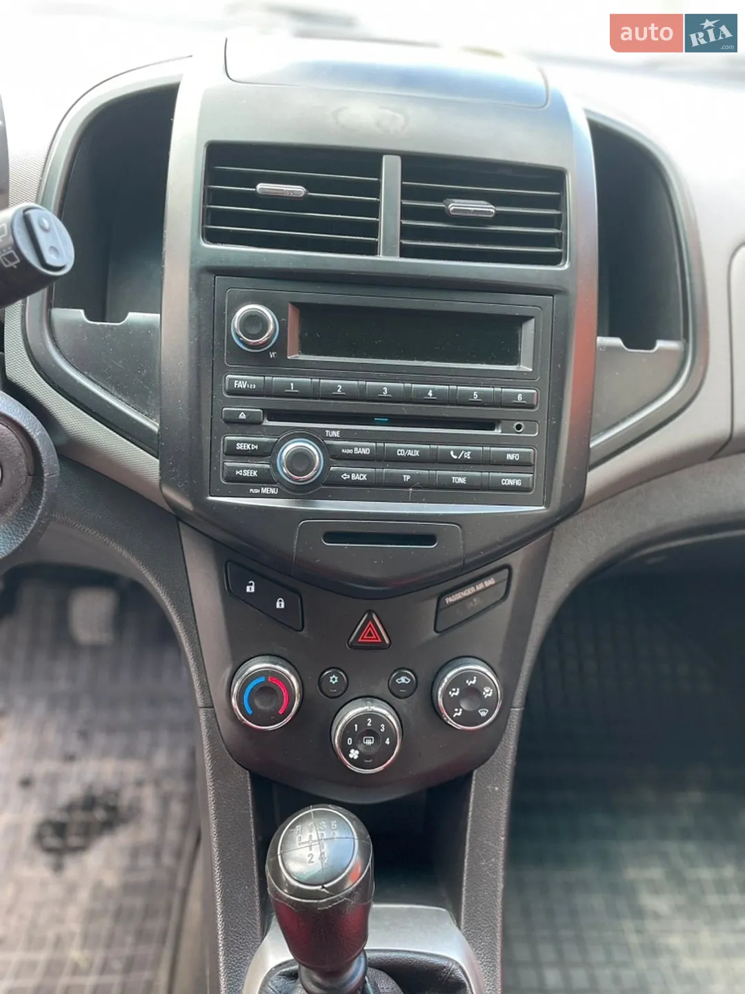 2013 Chevrolet Aveo - мініатюра 16