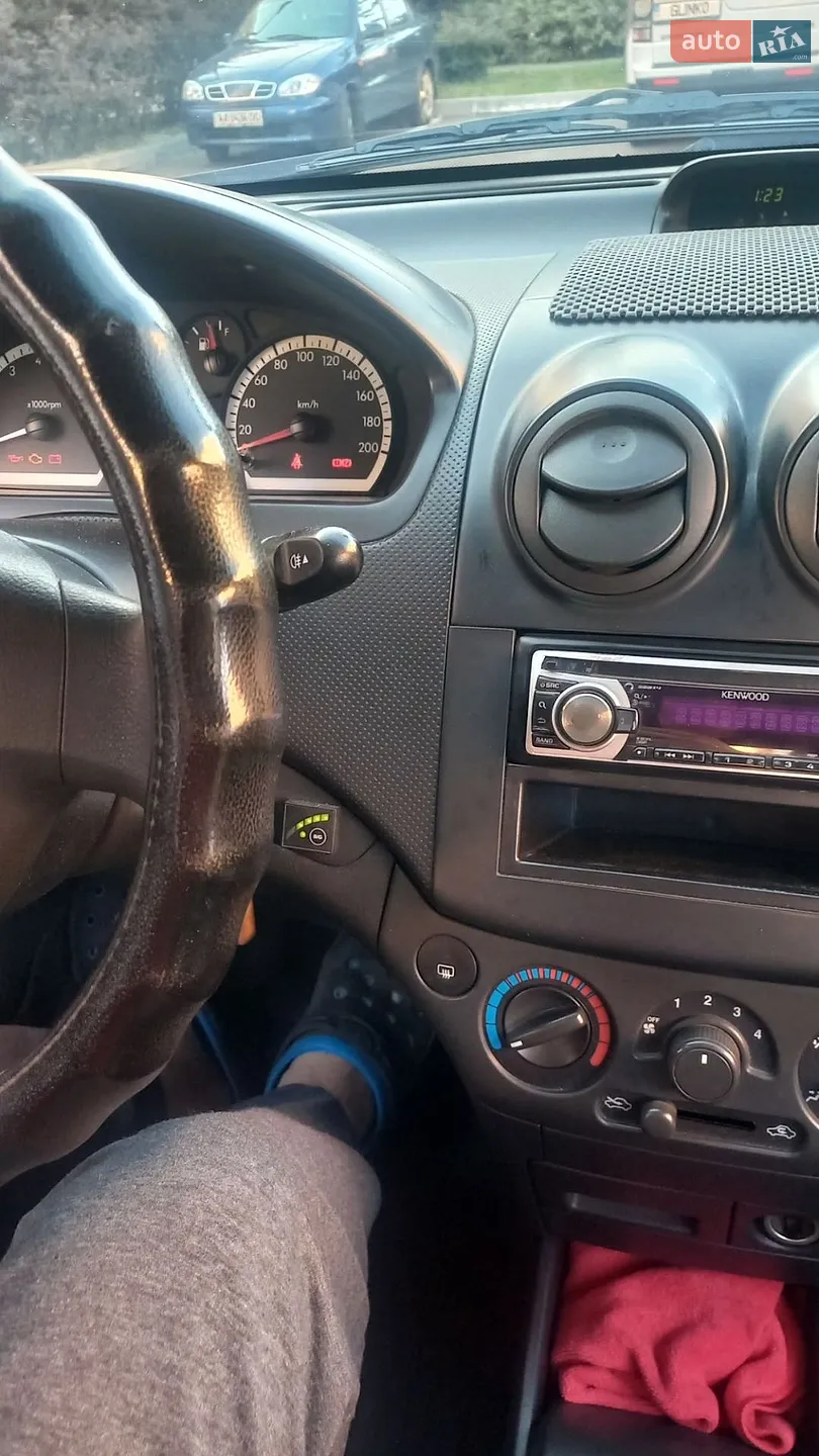 2011 Chevrolet Aveo - мініатюра 7