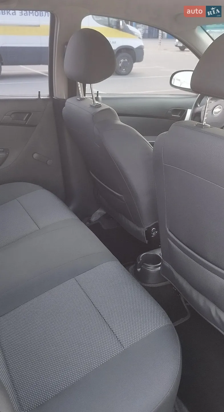 2011 Chevrolet Aveo - мініатюра 15