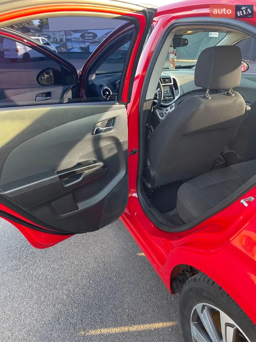 2018 Chevrolet Aveo - мініатюра 13