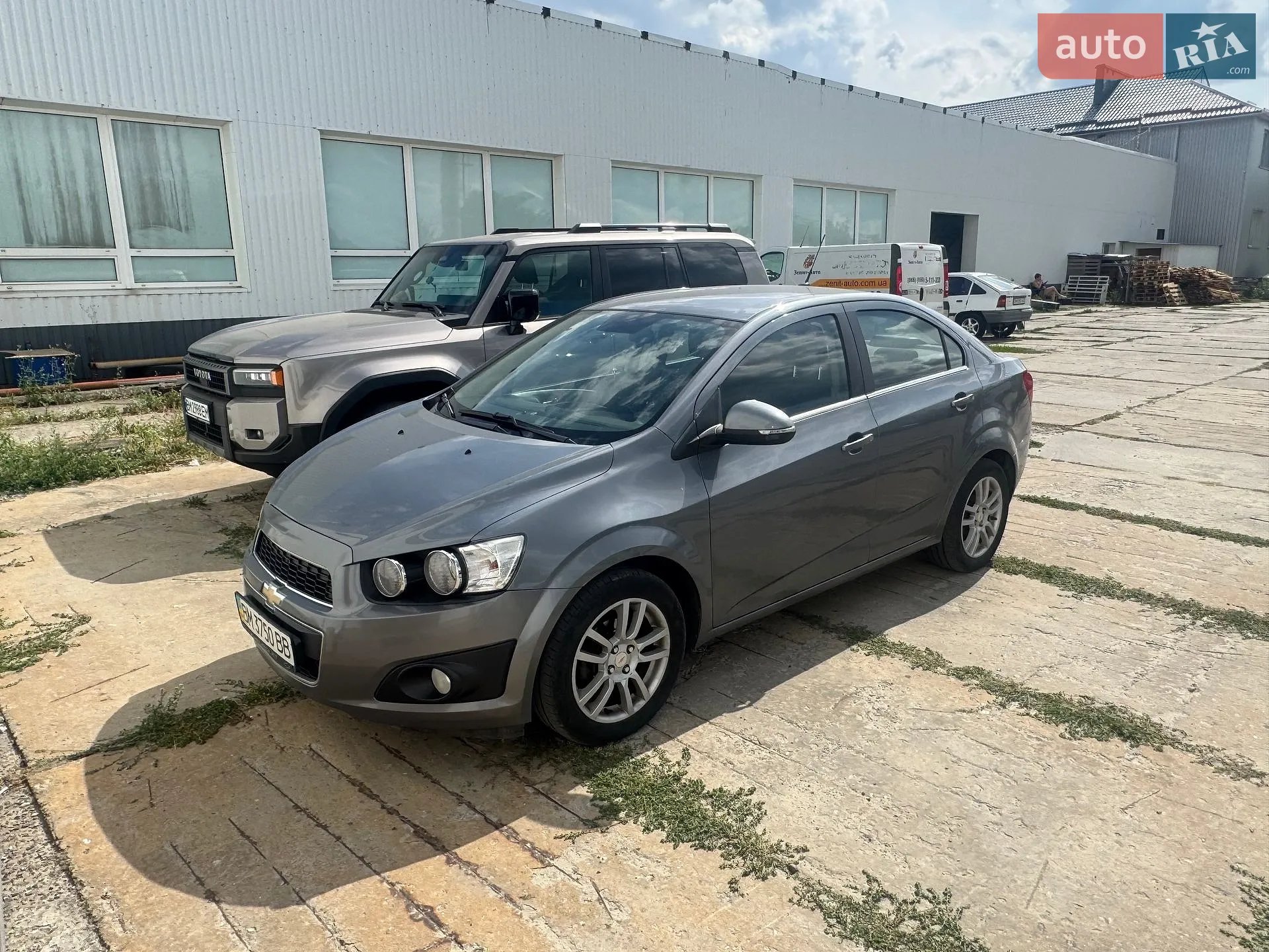 2014 Chevrolet Aveo - фото 1
