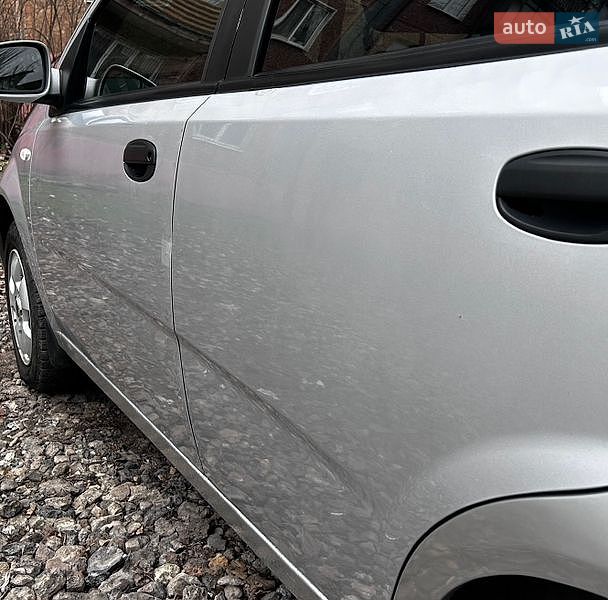 Седан Chevrolet Aveo 2006 в Запоріжжі