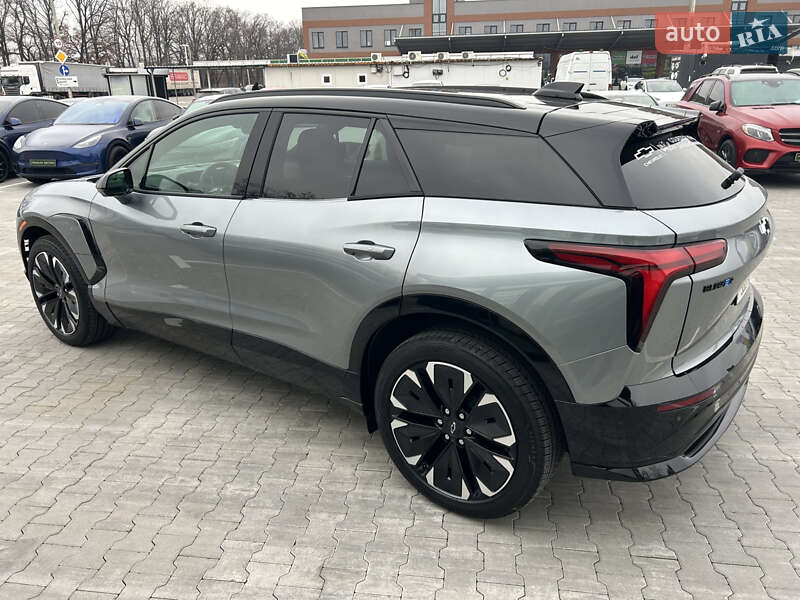 Позашляховик / Кросовер Chevrolet Blazer EV 2025 в Києві фото 7 Позашляховик / Кросовер Chevrolet Blazer EV 2025 в Києві